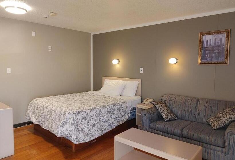 Magnuson Hotel Creston