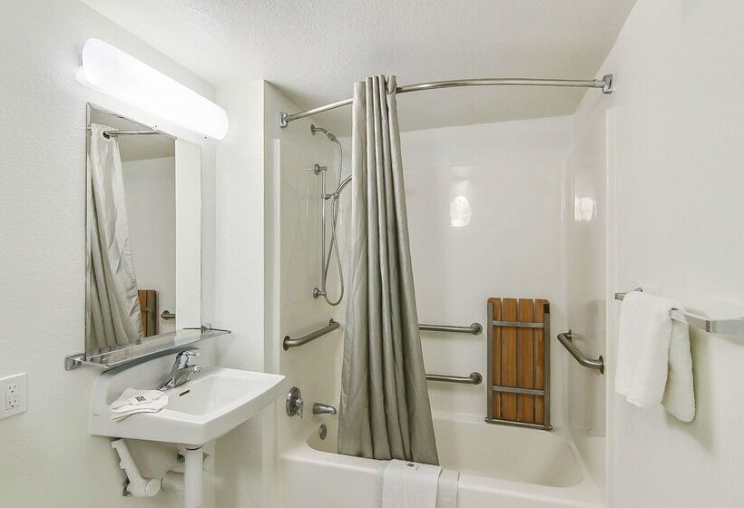 Motel 6 Buellton, Ca   Solvang Area