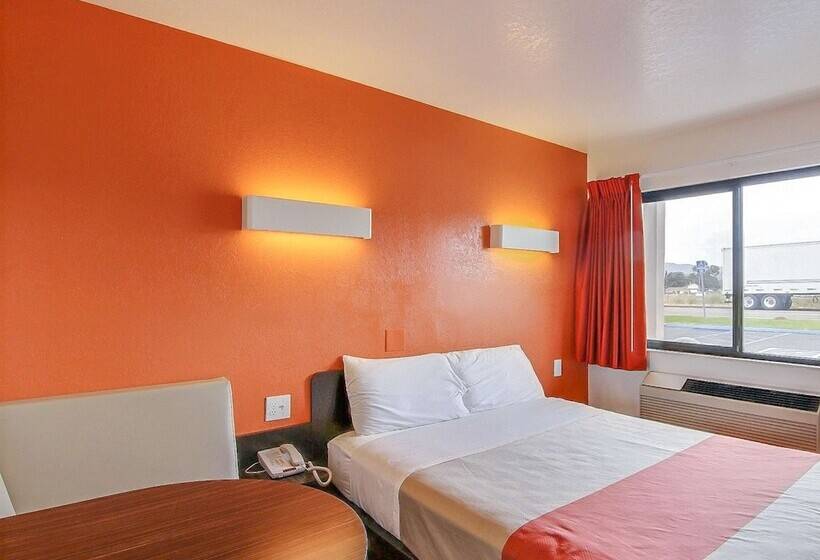 Motel 6 Buellton, Ca   Solvang Area