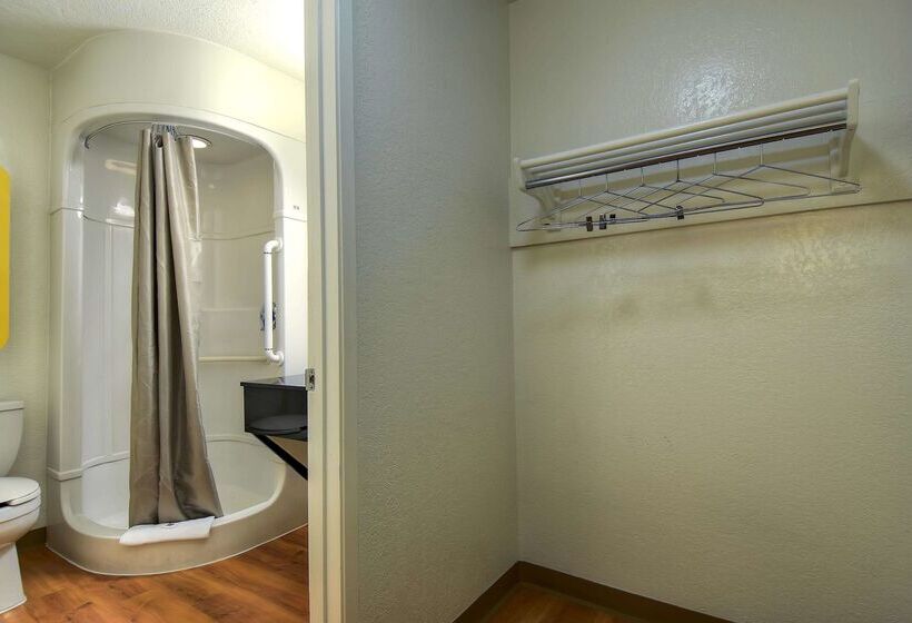 Motel 6 Westminster, Ca   South   Long Beach Area