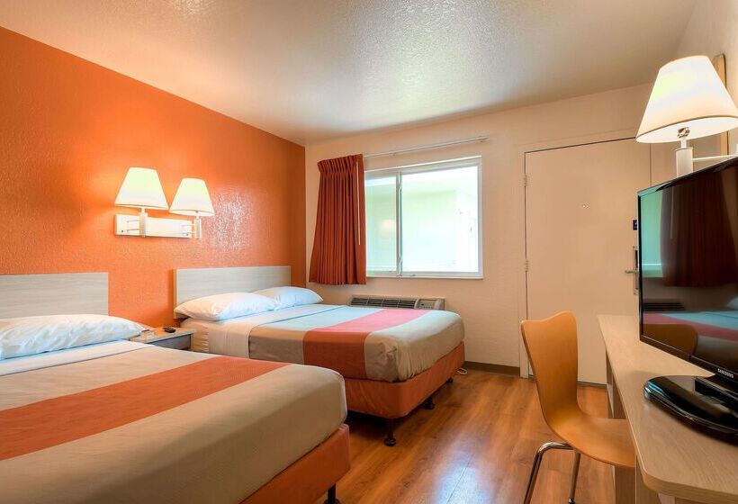 Motel 6 Westminster, Ca   South   Long Beach Area