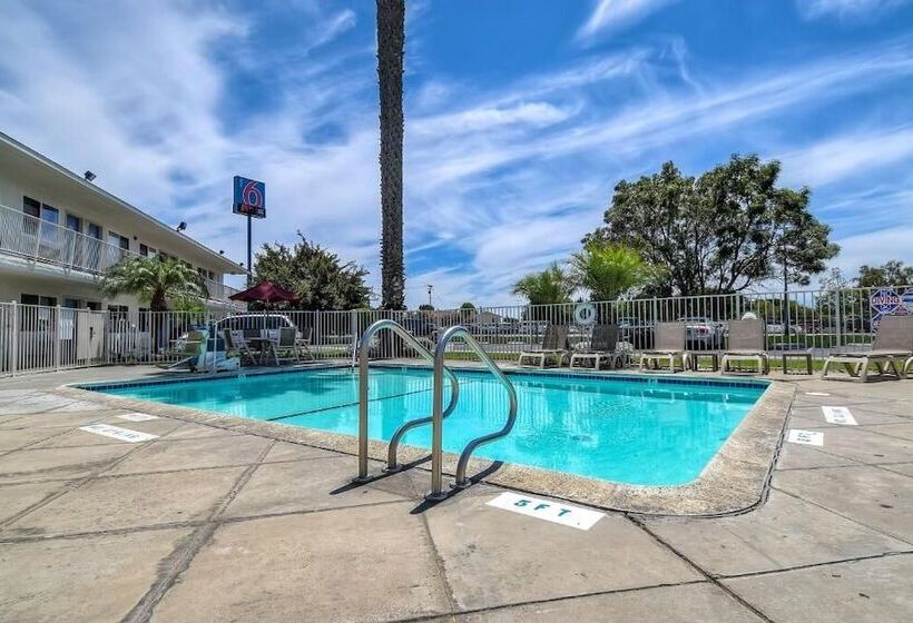 Motel 6 Westminster, Ca   South   Long Beach Area