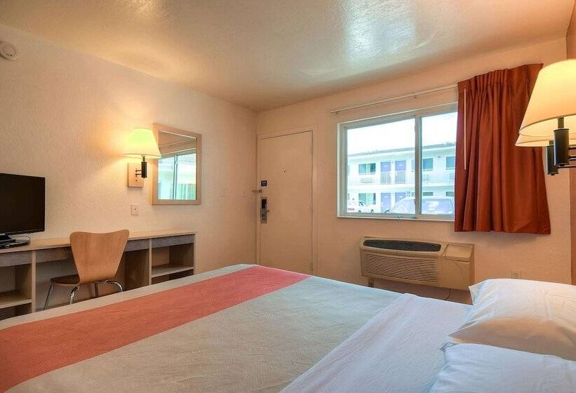 Motel 6 Westminster, Ca South Long Beach Area