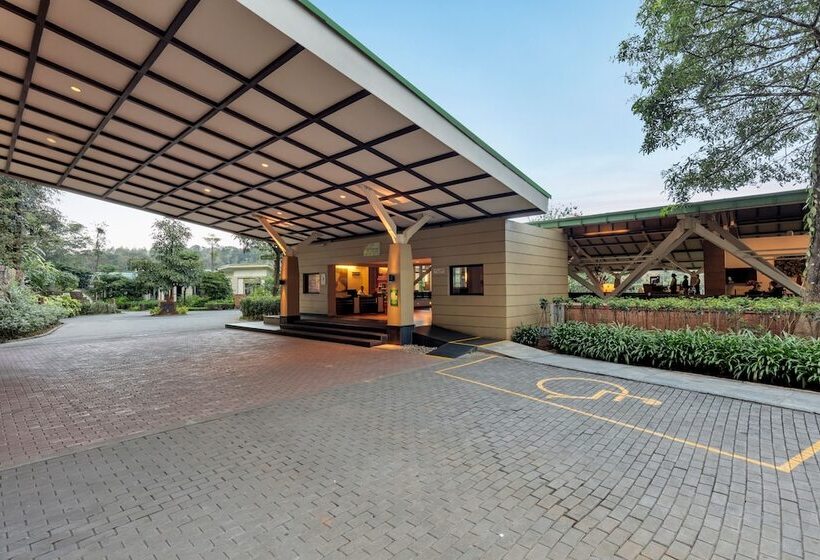Курорт Club Mahindra Virajpet, Coorg