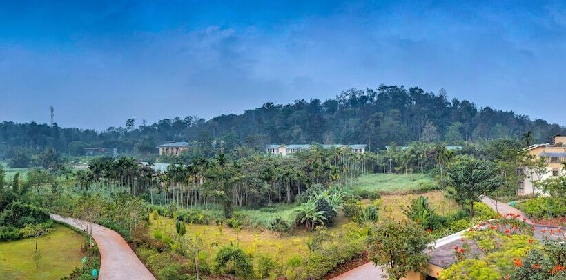Курорт Club Mahindra Virajpet, Coorg