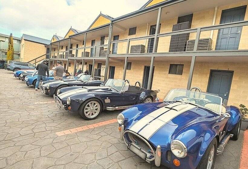 Seaview Motel & Apartments