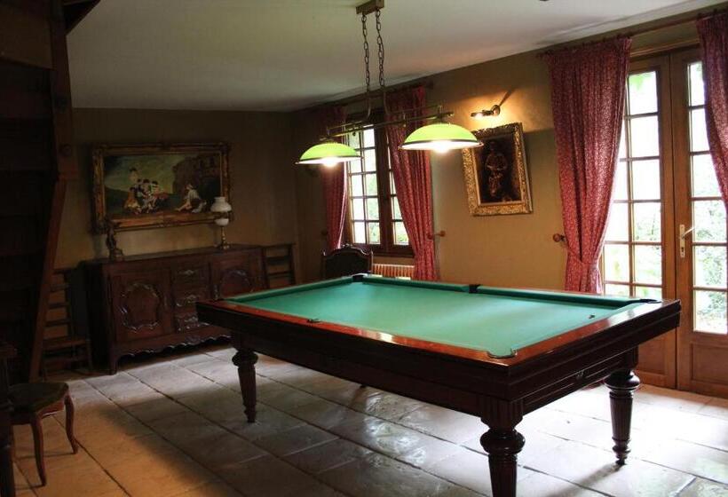 مبيت وإفطار La Haie à Cerf