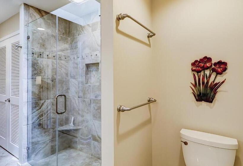 هتل Beach Lagoon Villa 309