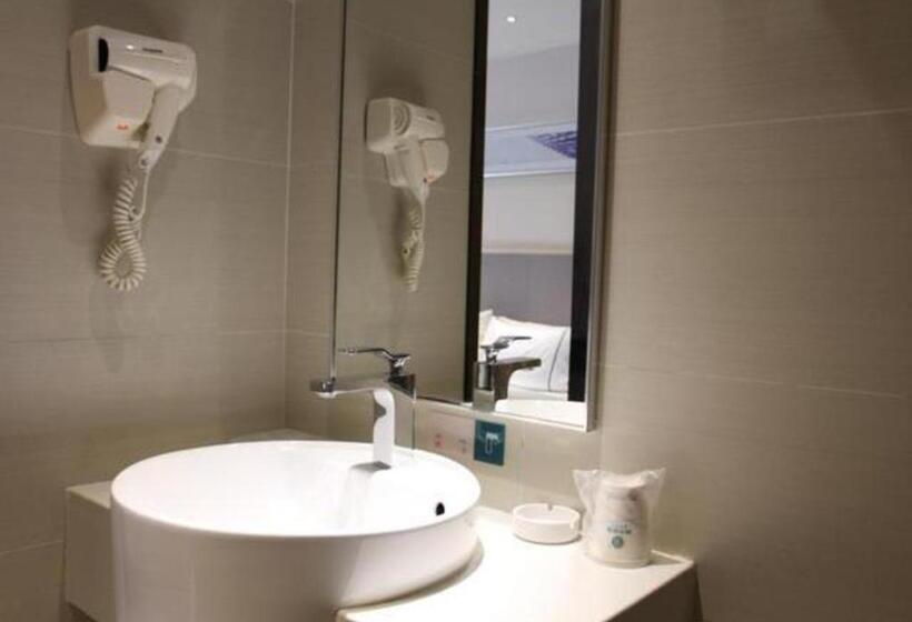 هتل City Comfort Inn Baise Jingxi Caifu Plaza