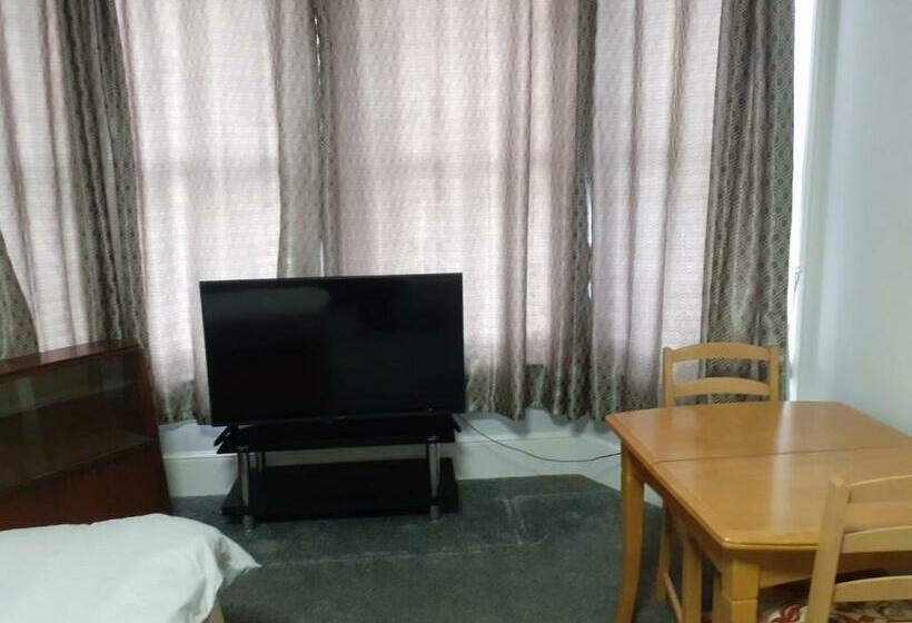 住宿加早餐  Perfect Lodge