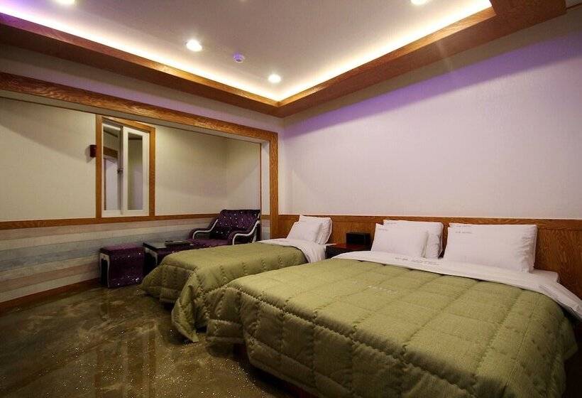 هتل Iksan Haru
