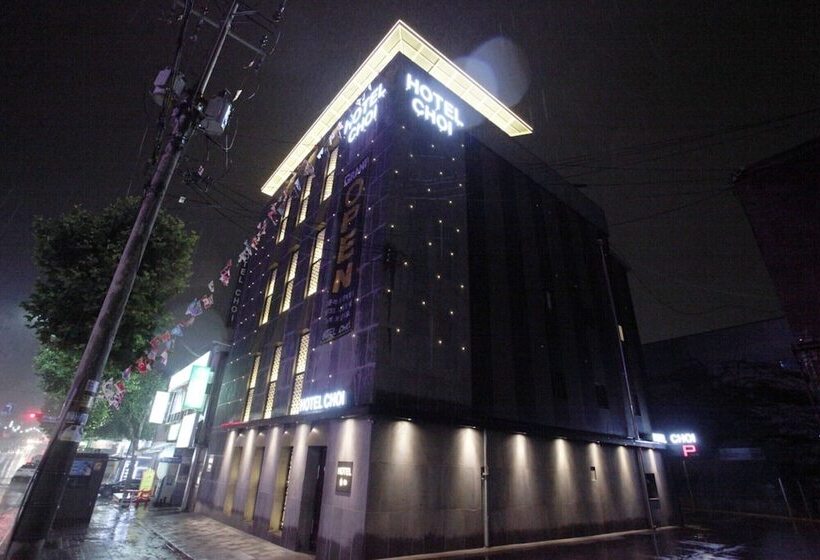 هتل Myeonmok Choi
