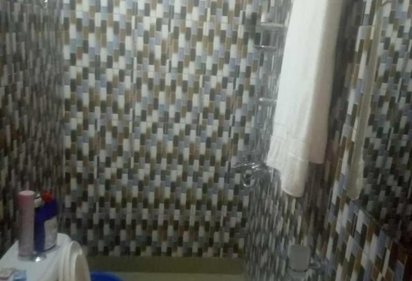 فندق Okapi