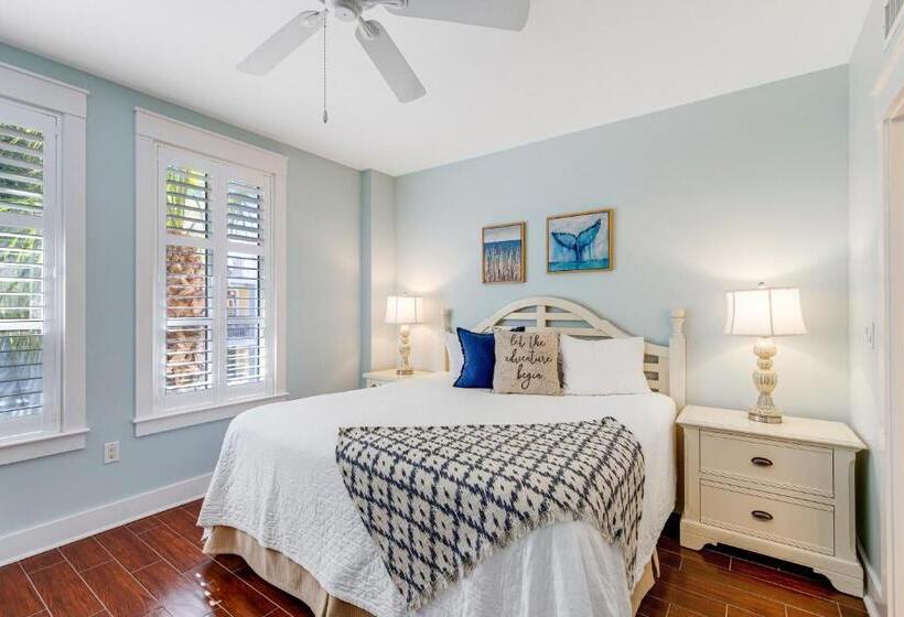 هتل Sandestin Baytowne Wharf 449 Market St Inn