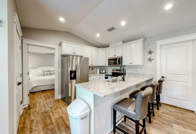 בית מלון כפרי Beach Cottage West