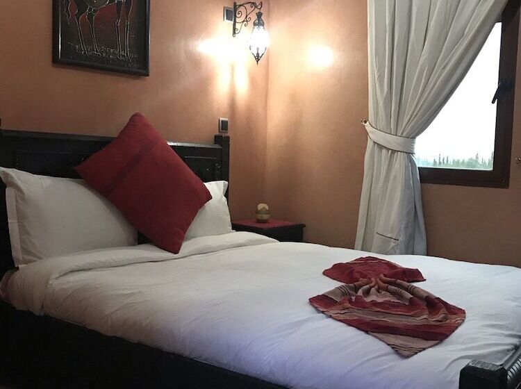 فندق Equi Palace & Spa