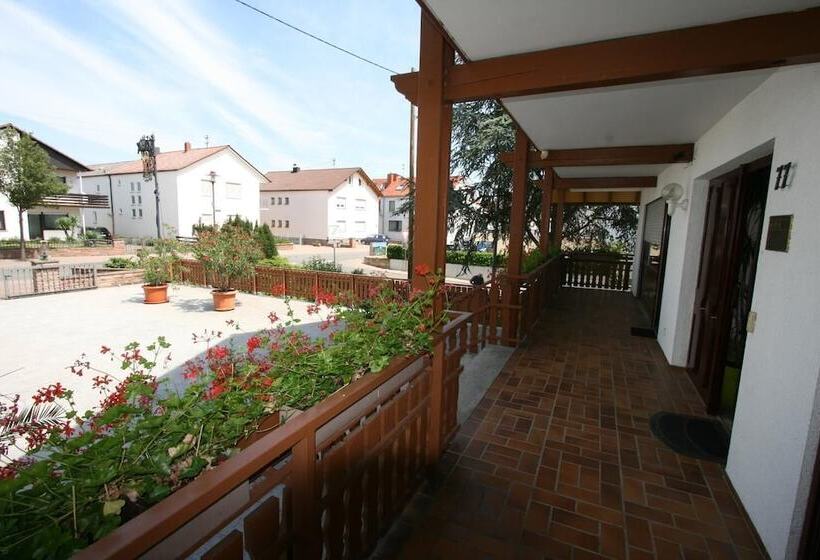 ホテル Garni Sebastian