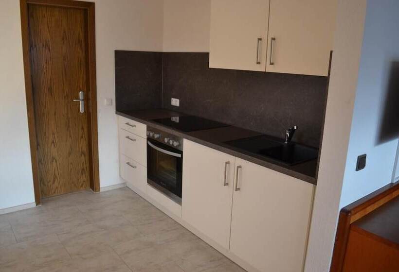 ホテル Garni Sebastian