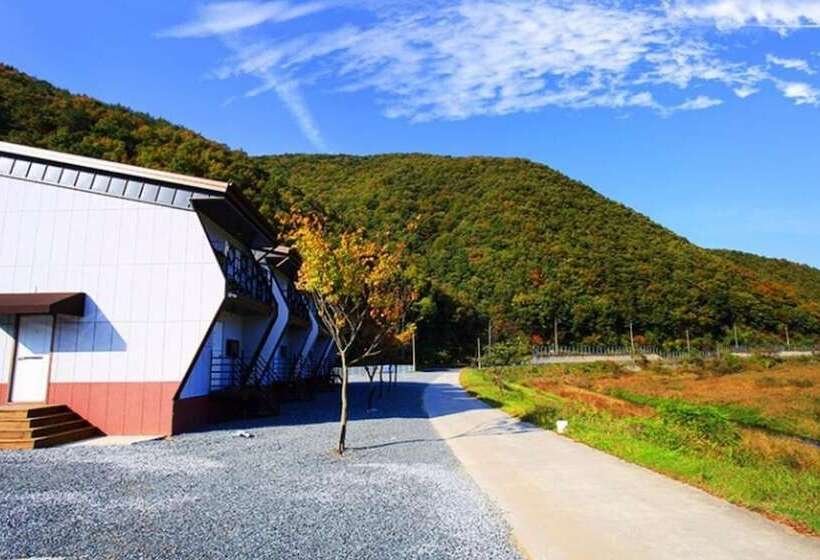 Отель Nonsan Byeolbinmaru Pension