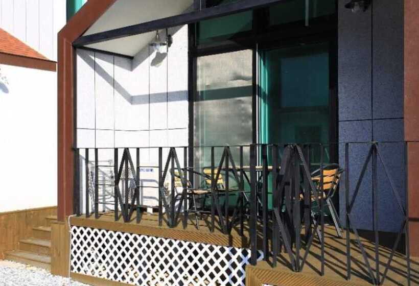 Отель Nonsan Byeolbinmaru Pension