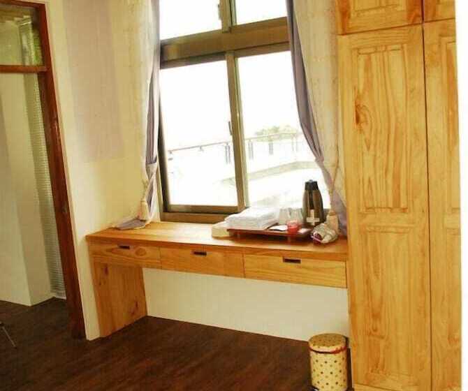 هتل Old Five Guesthouse