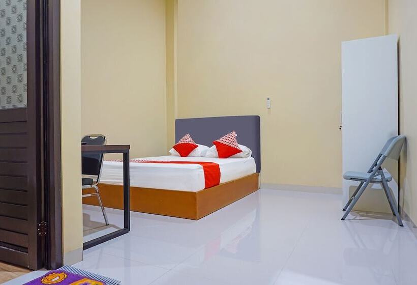 هتل Oyo 91668 Homestay Anitha Syariah Makassar