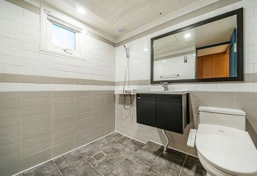 فندق Pohang Soyu Garden Pool Villa