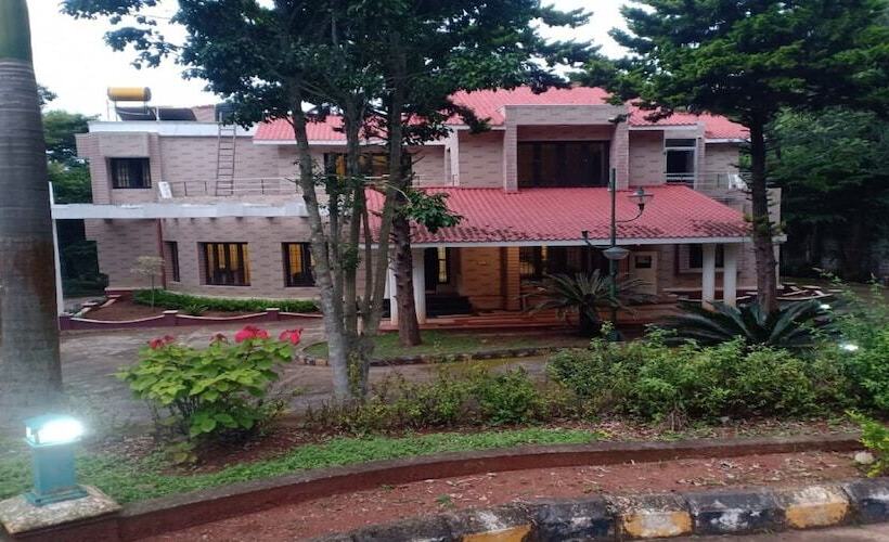 هتل Temple Tree Residence
