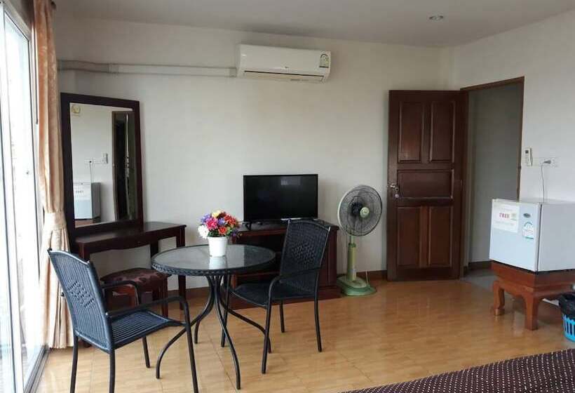 هتل Uncle House