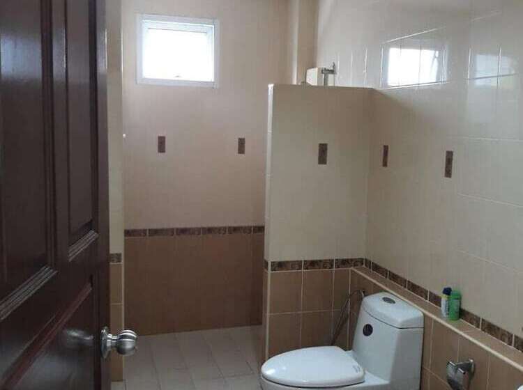 هتل Uncle House
