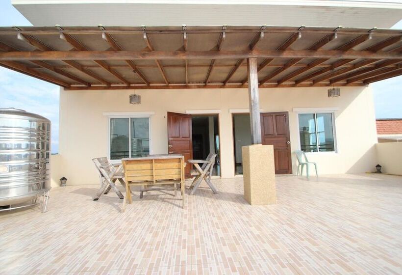 هتل Uncle House