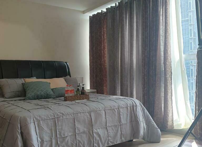 Uptown Parksuites Tower 1 Bgc