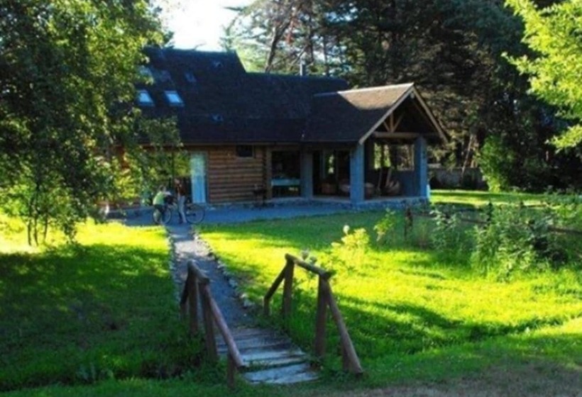 هتل Cabañas Casa Lago Villarrica