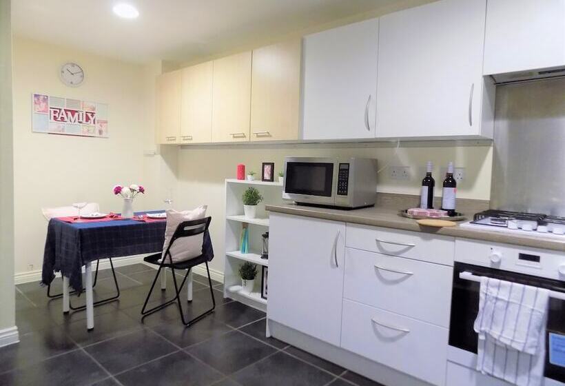 هتل Casa Homestay