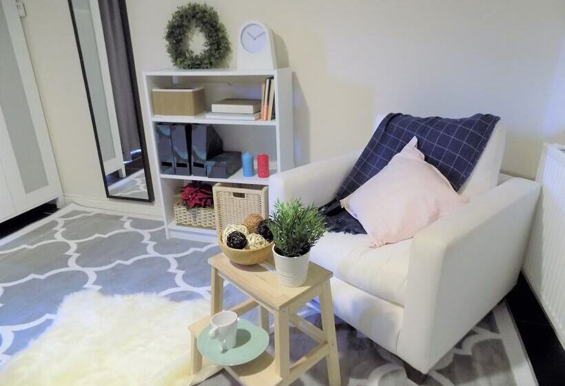 هتل Casa Homestay