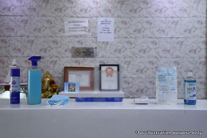 هتل Four Squares Inn By Oyo Rooms
