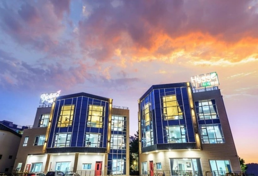 هتل Gangneung Hygge Nobile Pension