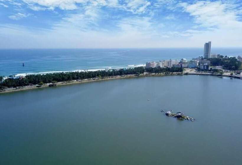 هتل Gangneung Hygge Nobile Pension