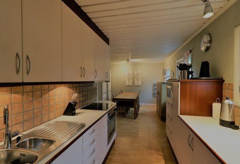 هتل Ribo Apartment Aurora