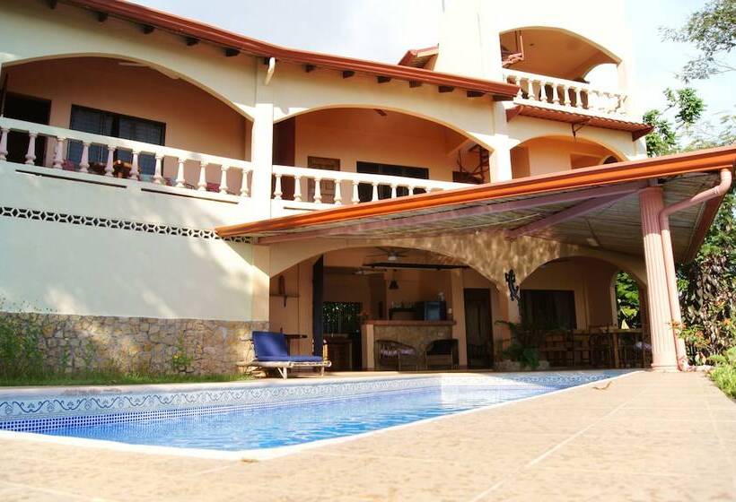 Club Fred Hotel Costa Rica