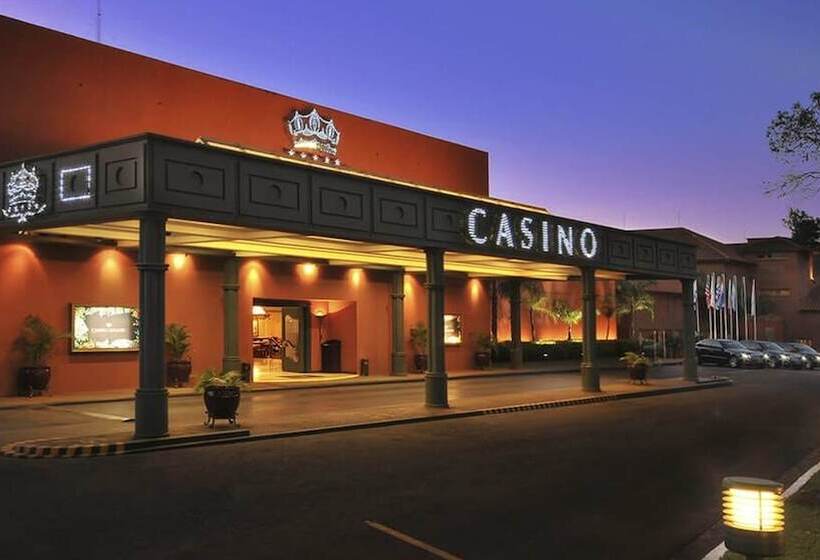 فندق Ambay Suites & Dorms