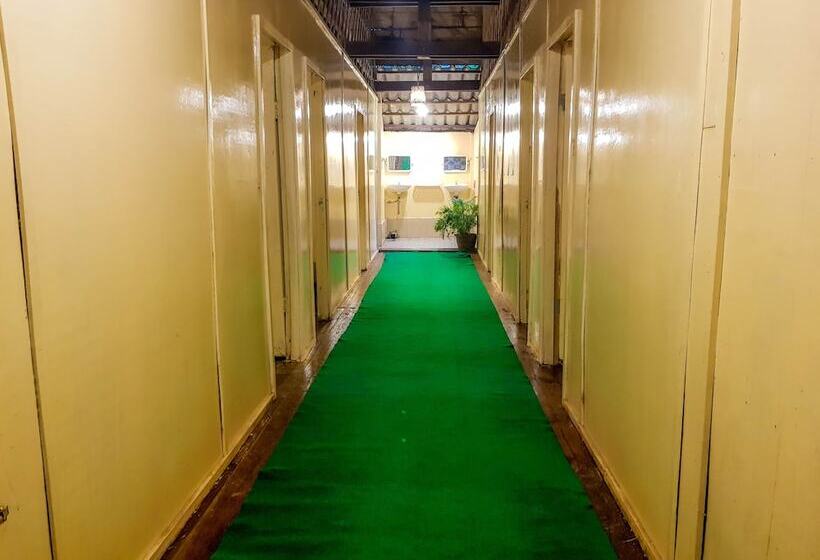 هتل Cambodia Guesthouse
