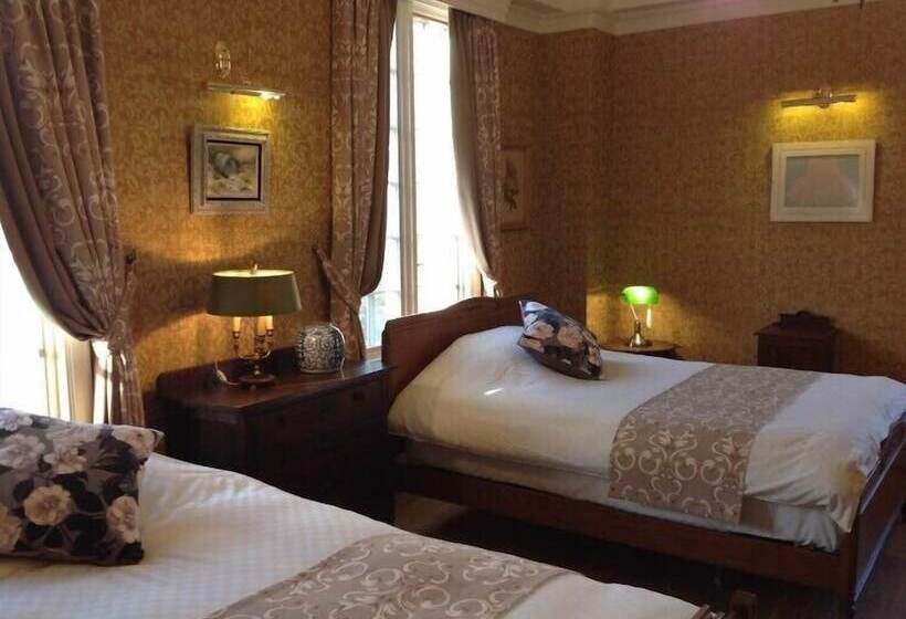 هتل Castle Of Hsuehyun