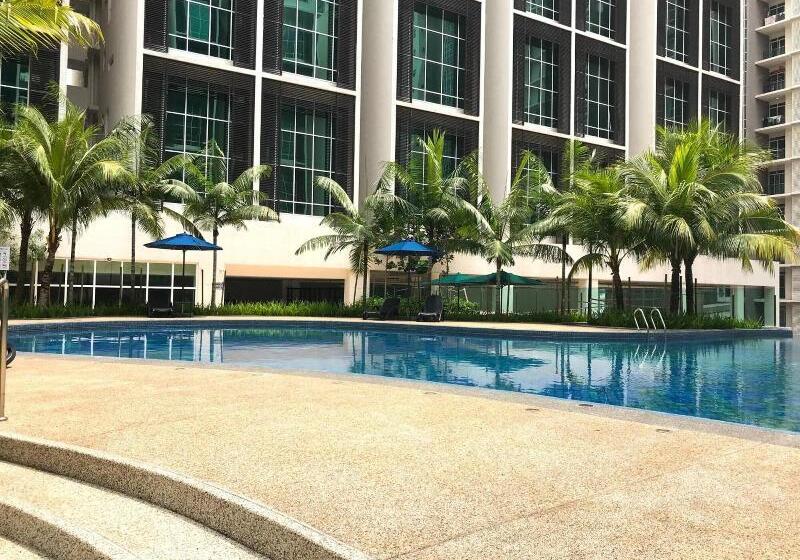 هتل Fabulous Mutiara Ville Cyberjaya