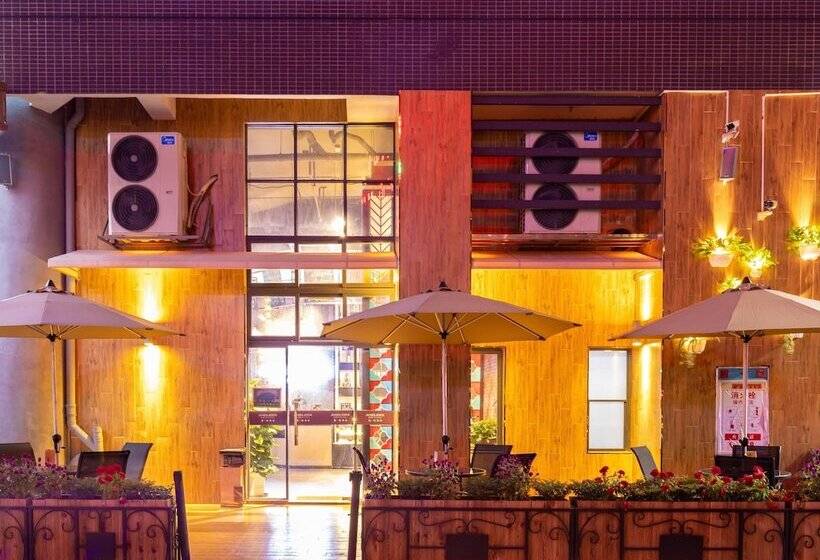 هتل James Joyce Coffetel Foshan Zhangcha