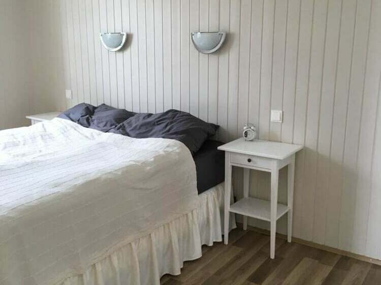 هتل Stryta Guesthouse