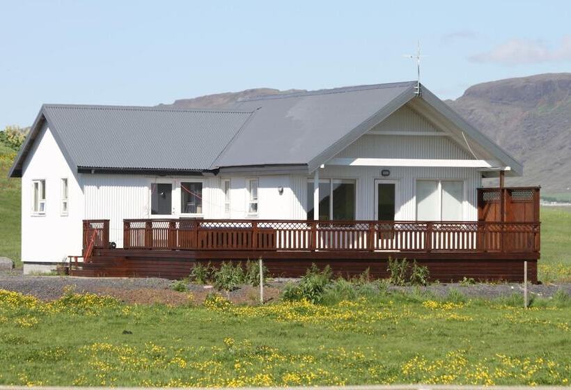 هتل Stryta Guesthouse