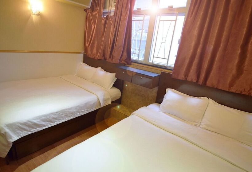 هتل Wai Fan Guest House