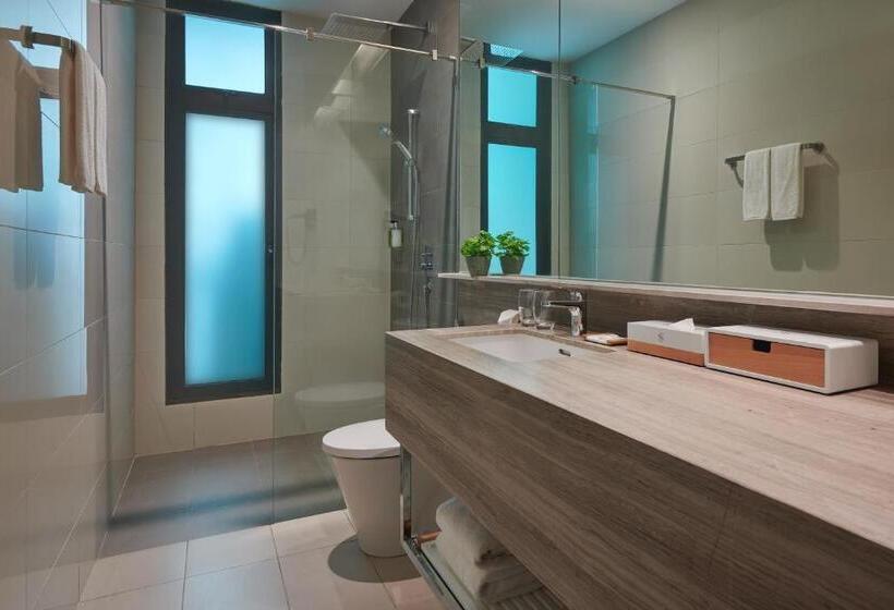 هتل Mercure Living Putrajaya