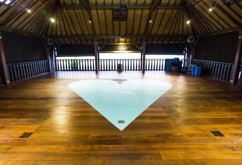 هتل Agung Lembongan Bungalow